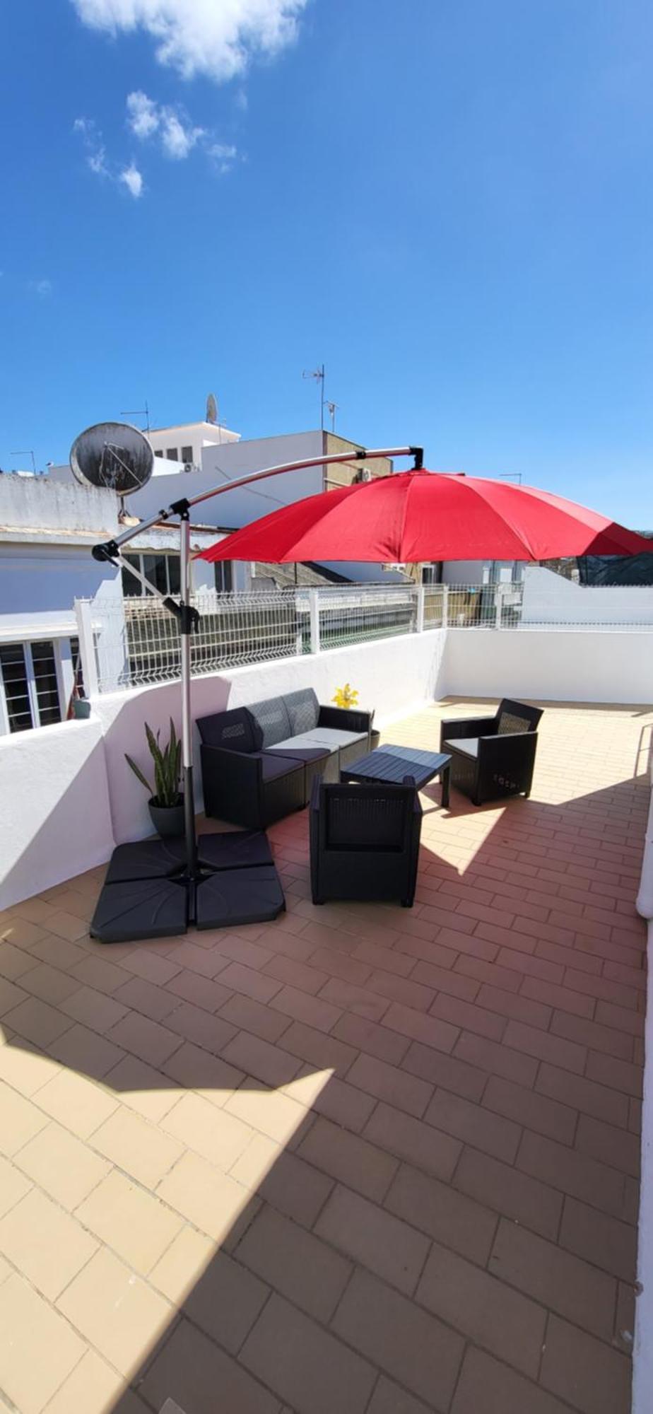 Apartment Spacious Stylish