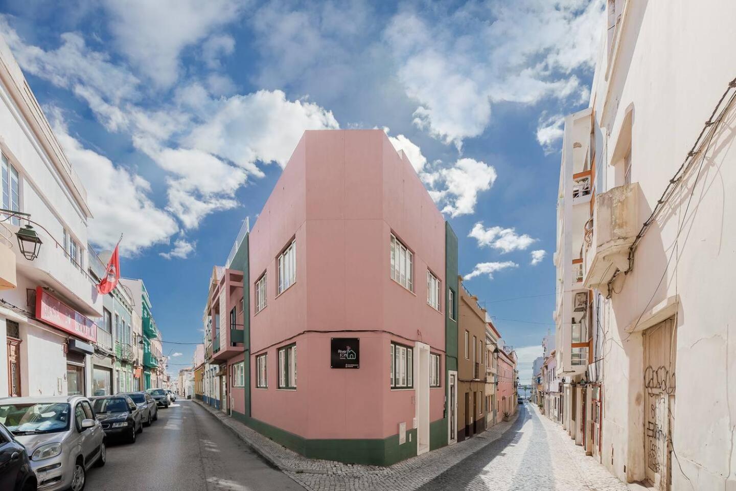 Spacious Stylish Portimao